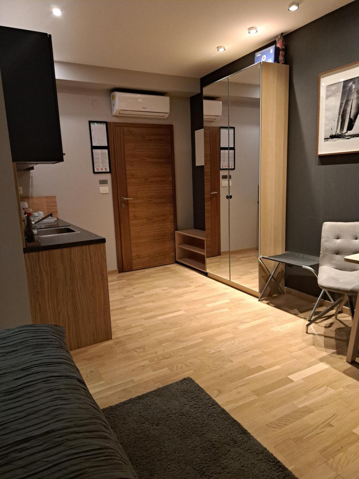 Apartmani Kameno Sidro Bilice Bilik gambar