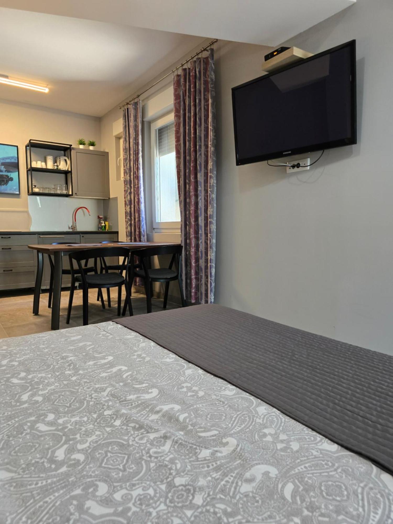 Apartmani Kameno Sidro Bilice Bilik gambar