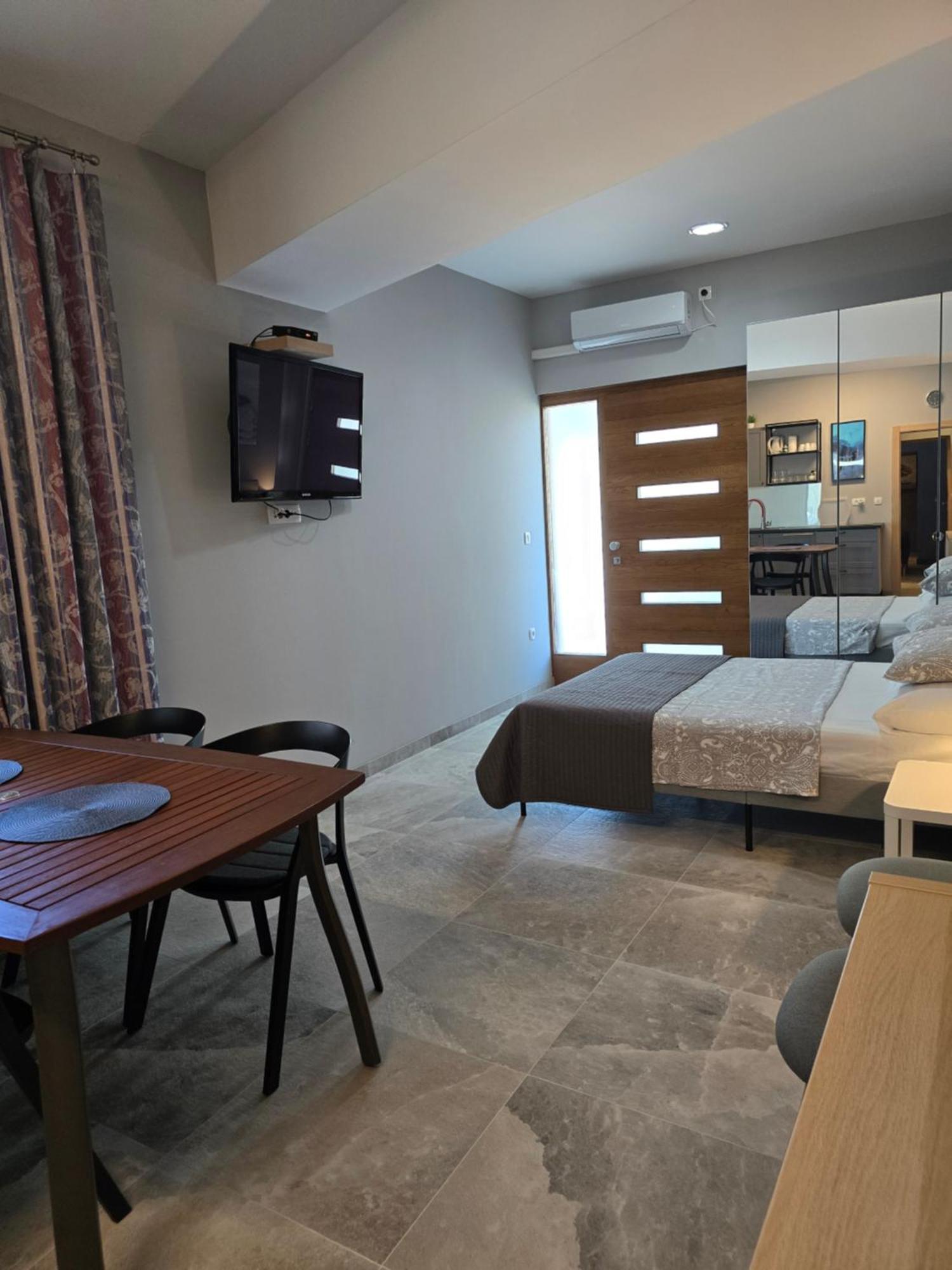 Apartmani Kameno Sidro Bilice Bilik gambar